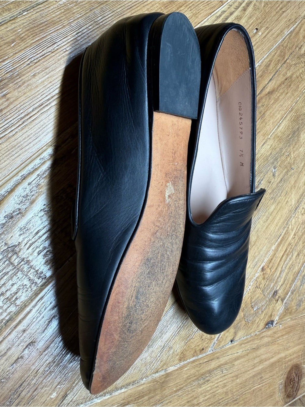 Stuart Weitzman Black Nappa Leather Payton Pleated Loafers - Size 7.5 - Picture 8 of 12